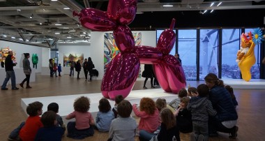 « Amy’s Minute » – Monday 30th of March 2015 – The Jeff Koons Exhibition