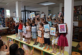 « La Minute de Véronique »/Défilé des oeuvres d’art des GS et MS/27 juin 2025